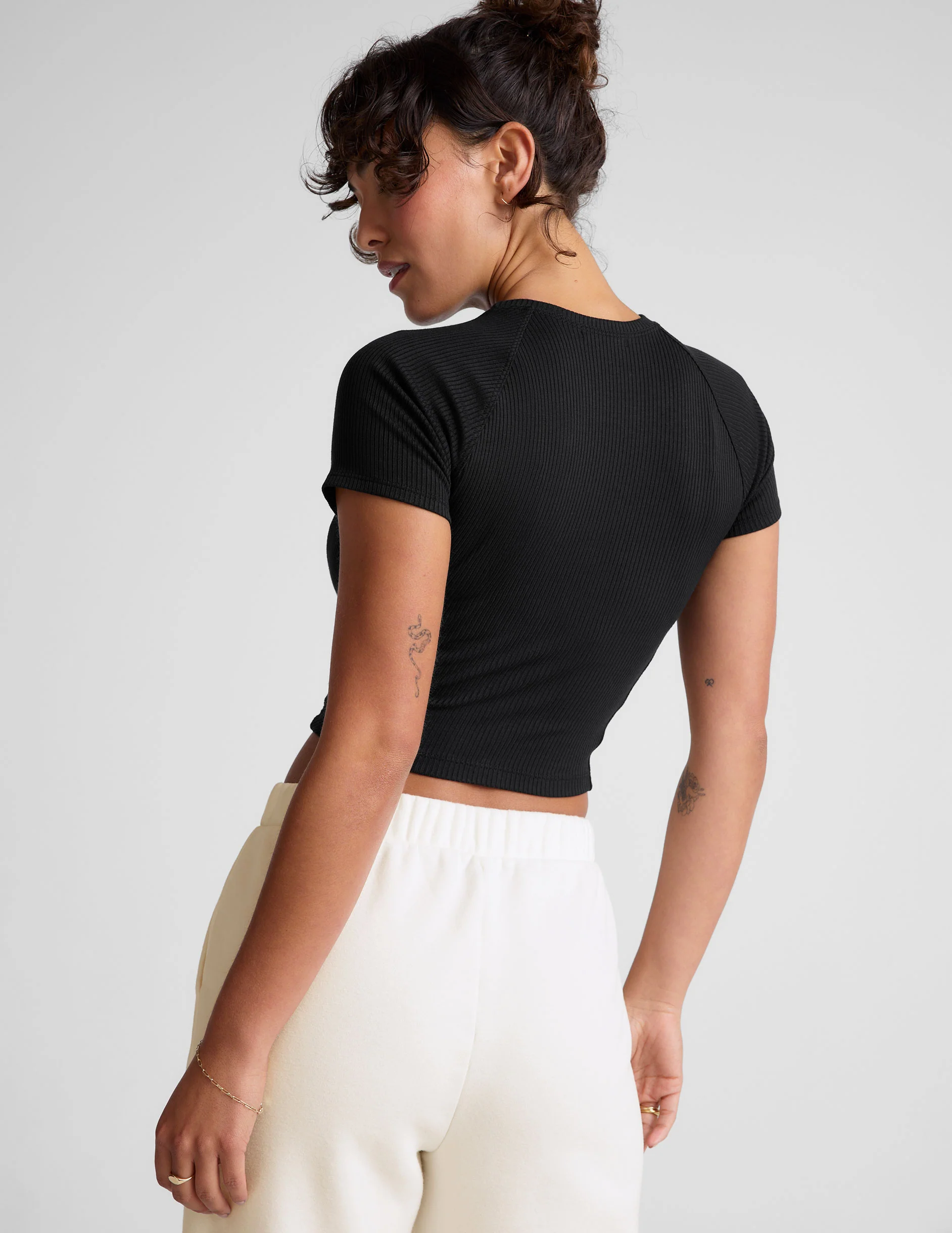 Silhouette Cropped Tee - Onhollan