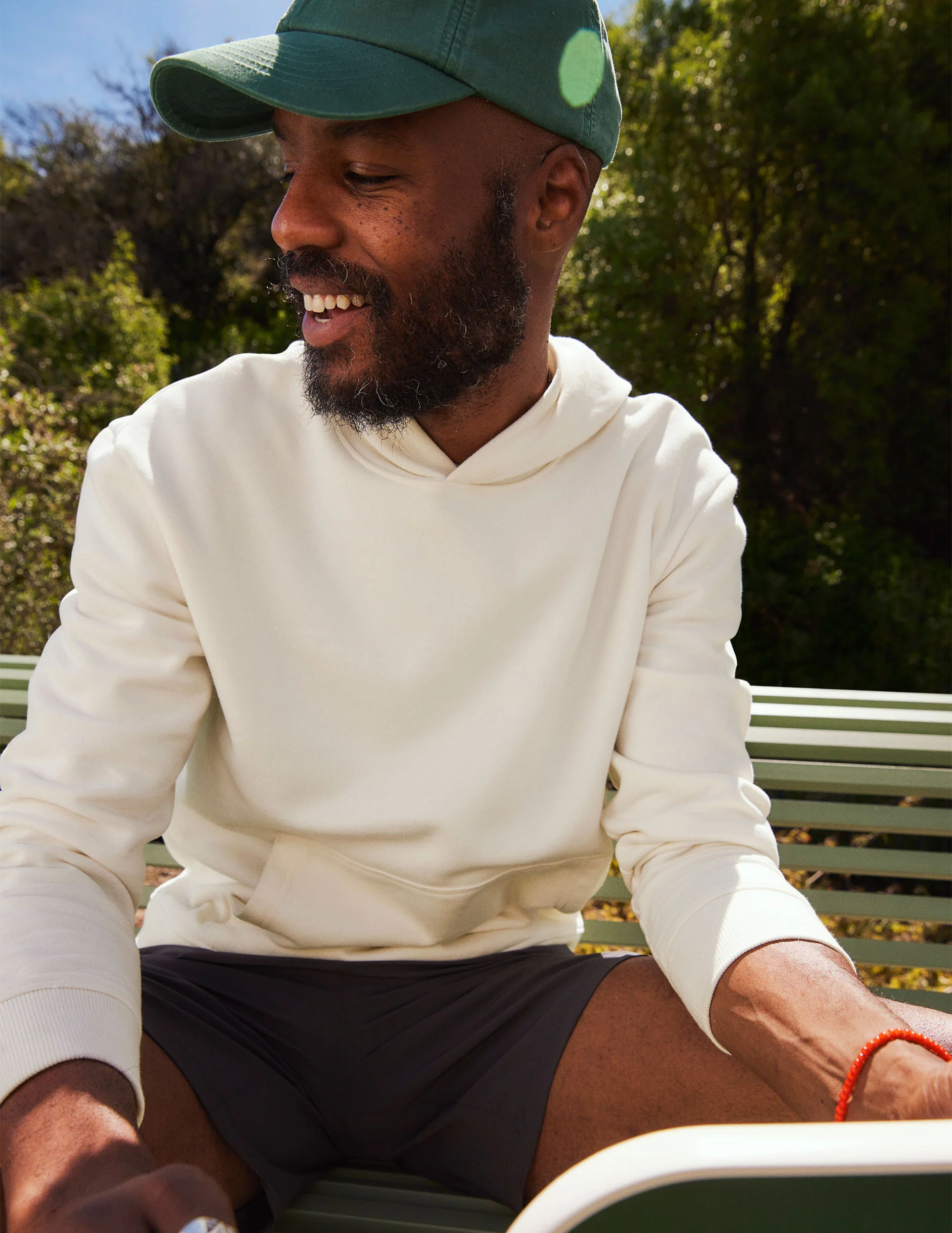 Every Body Hoodie - Onhollan