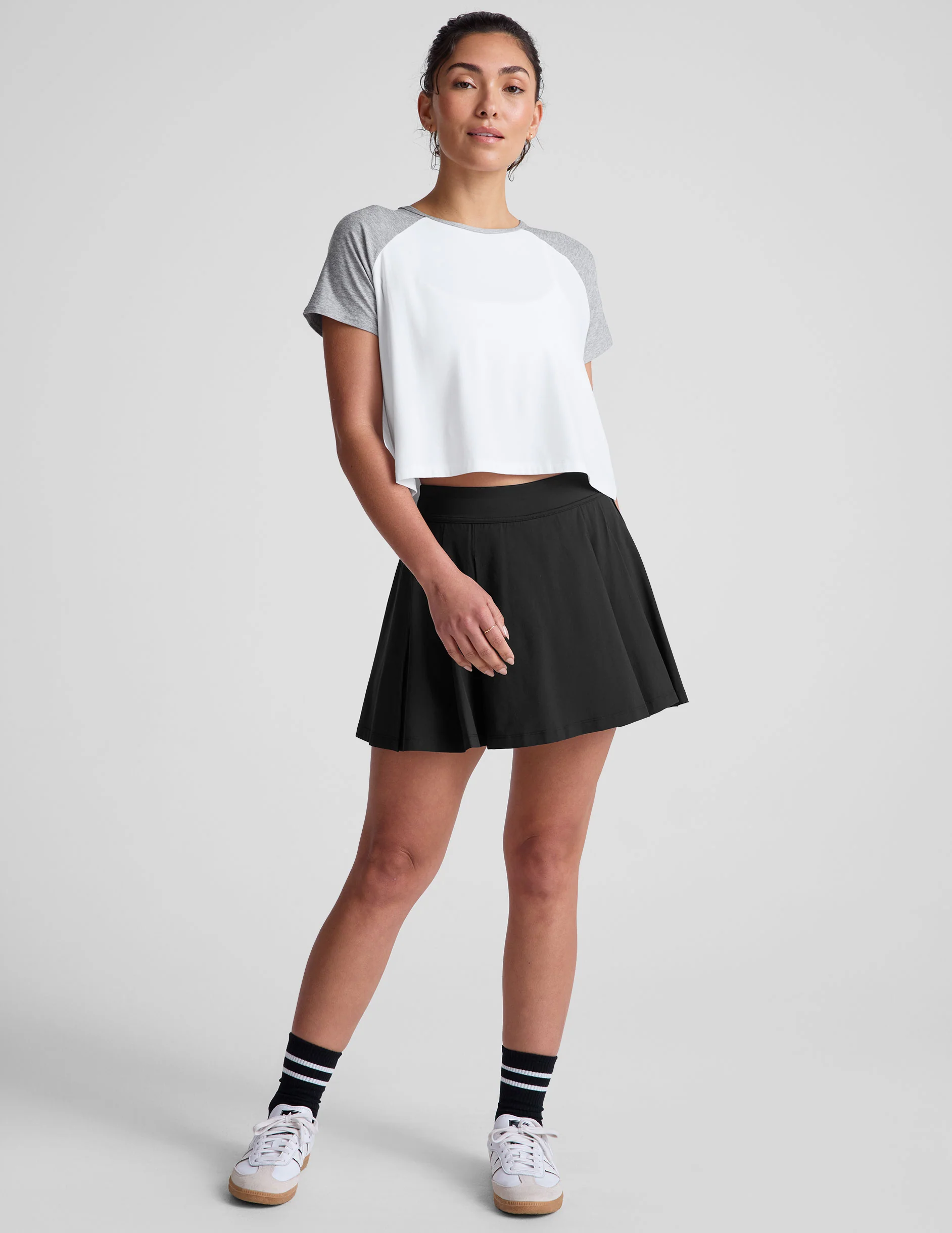 Featherweight Colorblock Tee - Onhollan