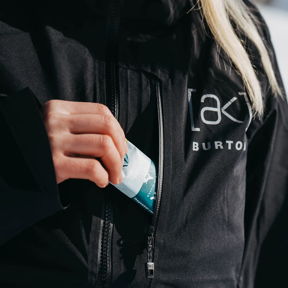 Women's AK Gore-Tex Upshift Jacket - Onhollan