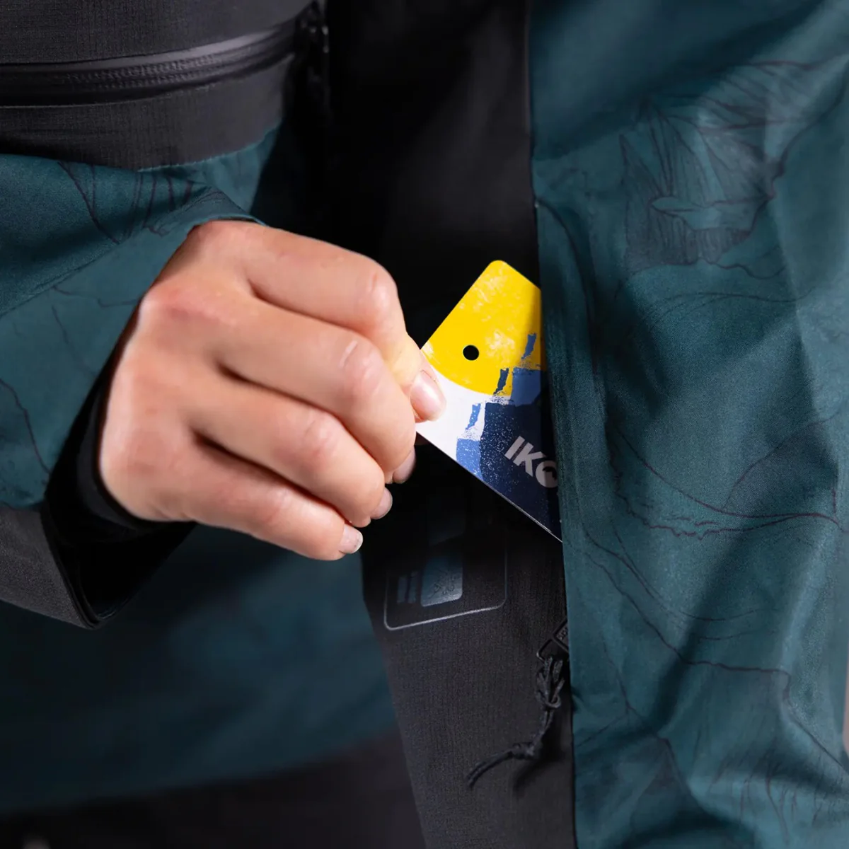 Women's MTN Surf Recycled Anorak - Onhollan