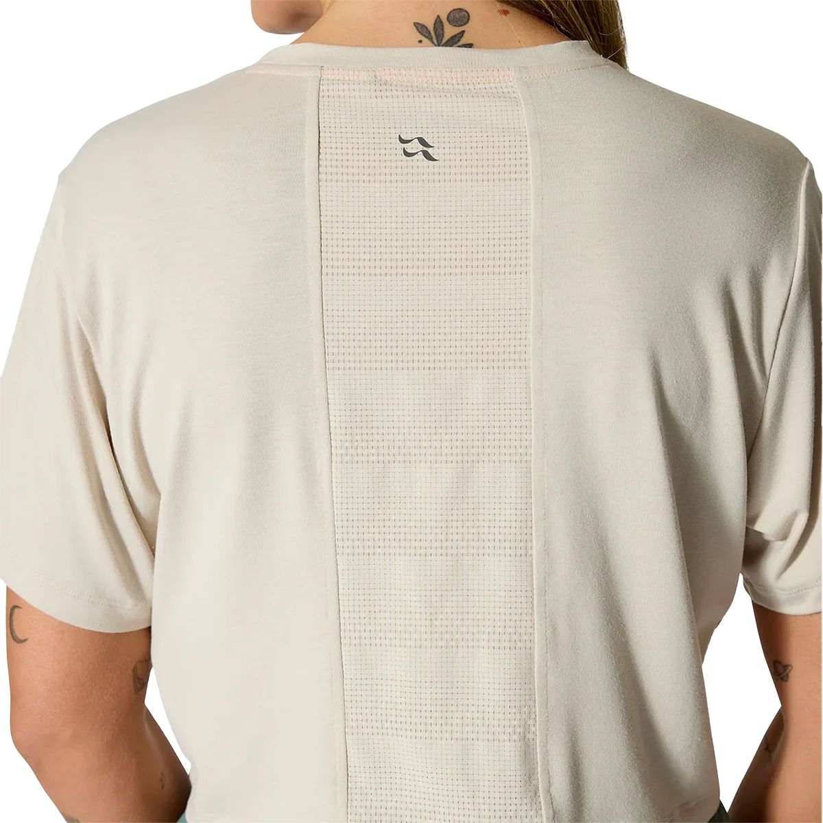 Women's Rivelin Crop Tee - Onhollan