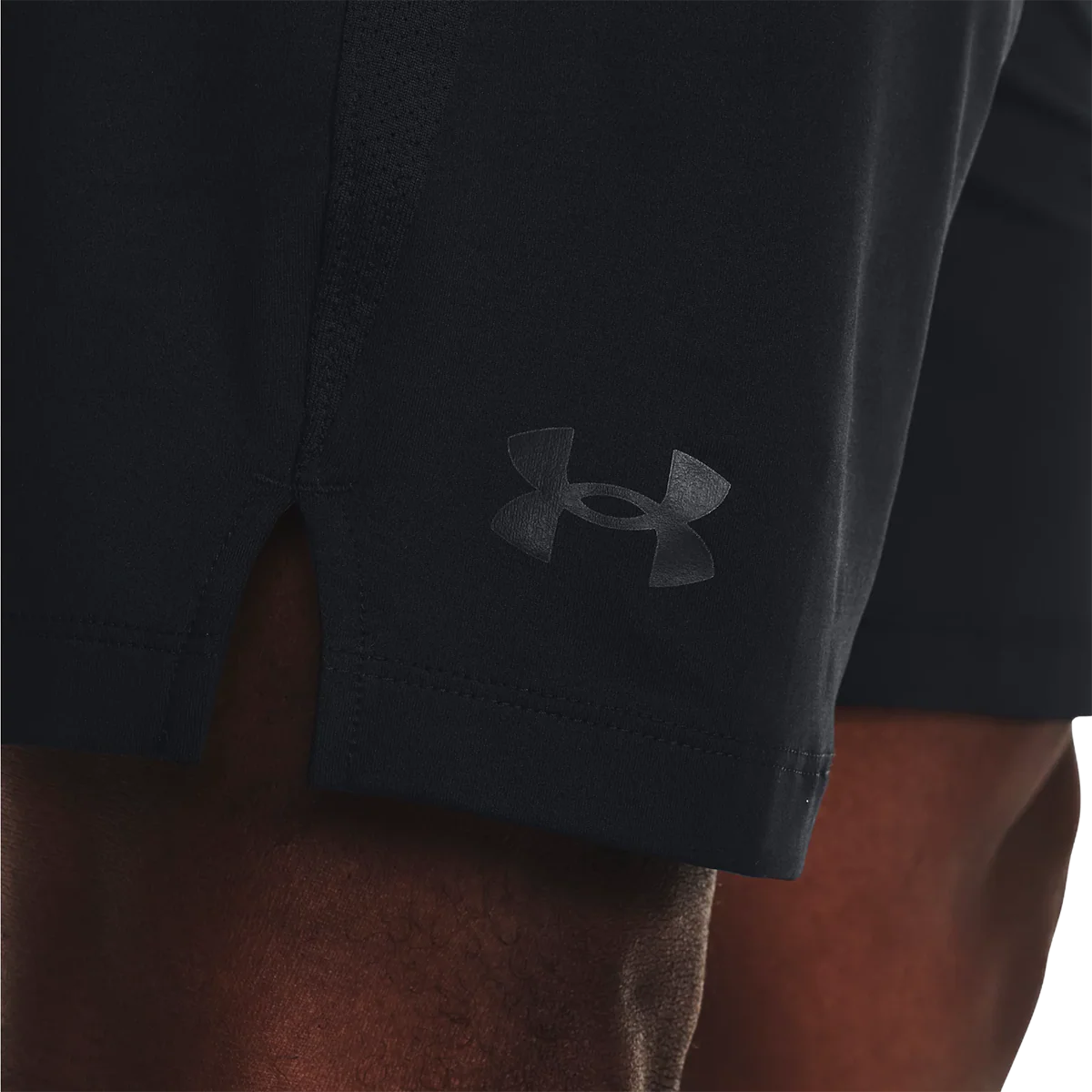 Men's UA Tech Vent Short - Onhollan