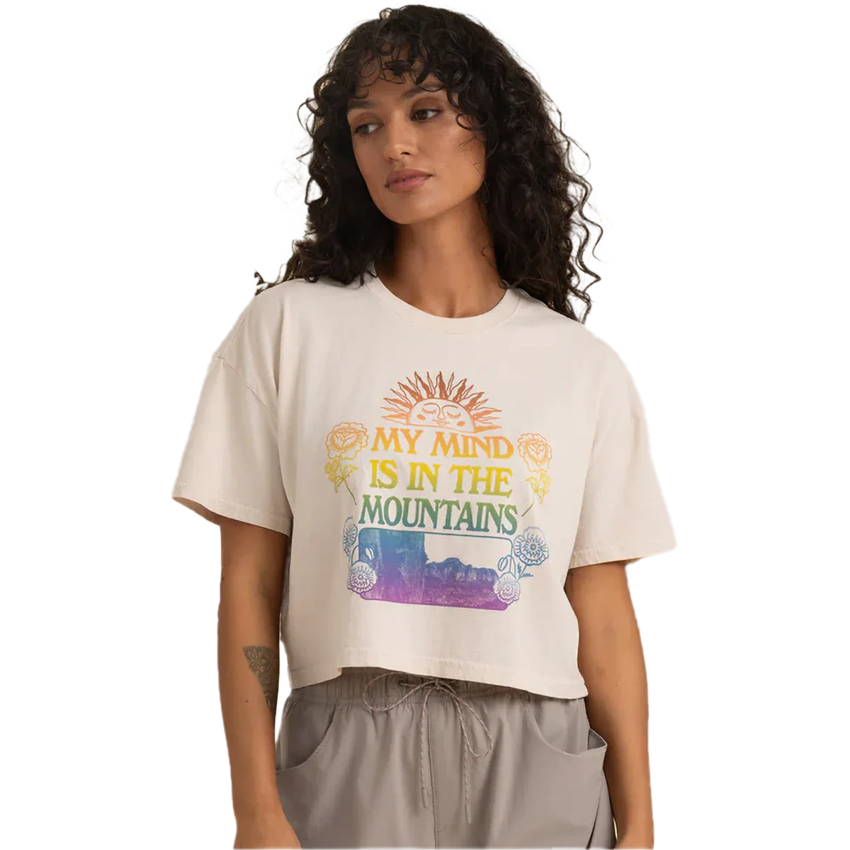 Women Mountian Cropped Boxy Tee - Onhollan