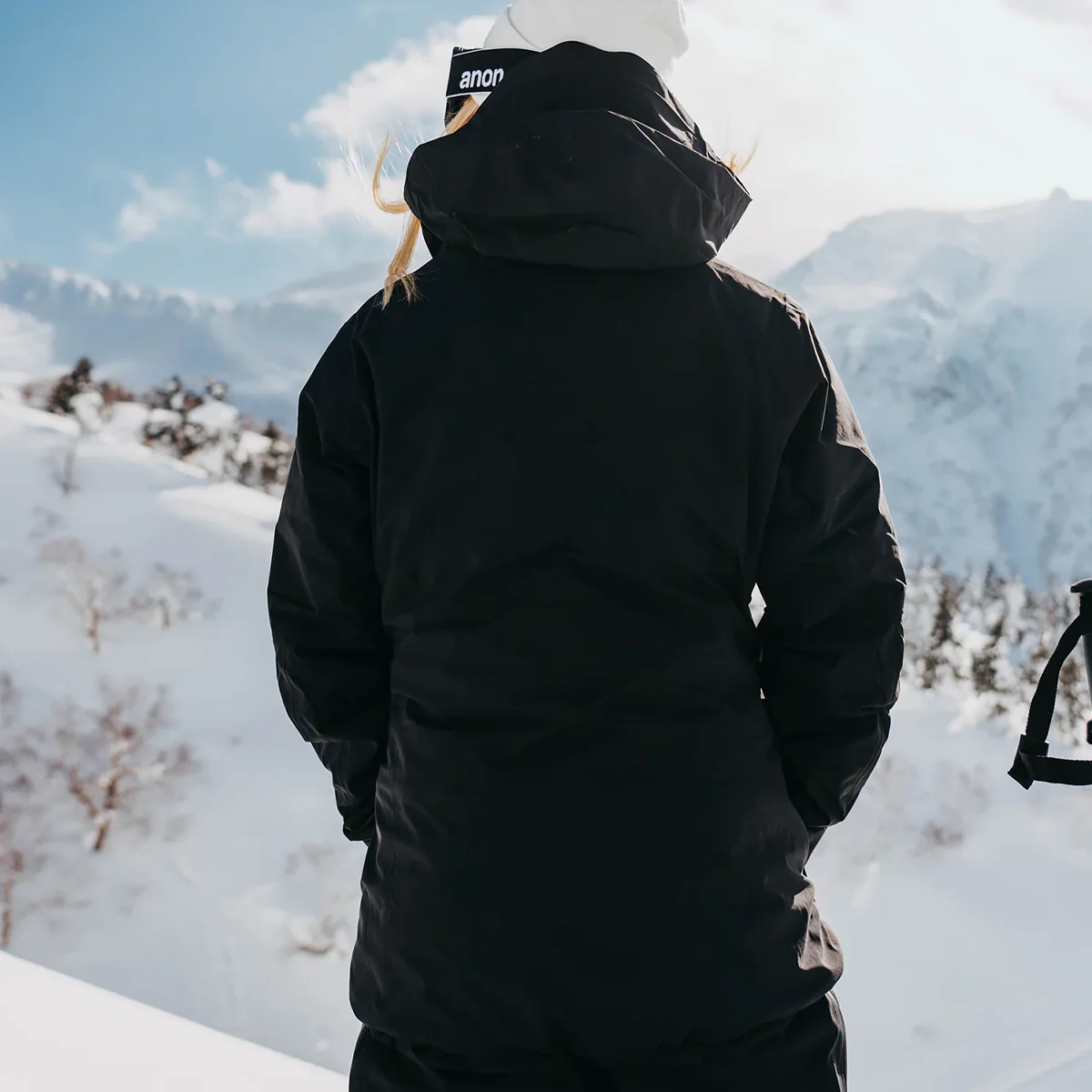 Women's AK Gore-Tex Upshift Jacket - Onhollan